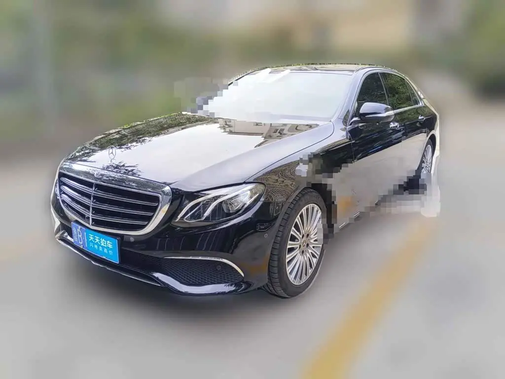 Mercedes-Benz E-Class 2020 — Фото 1/15