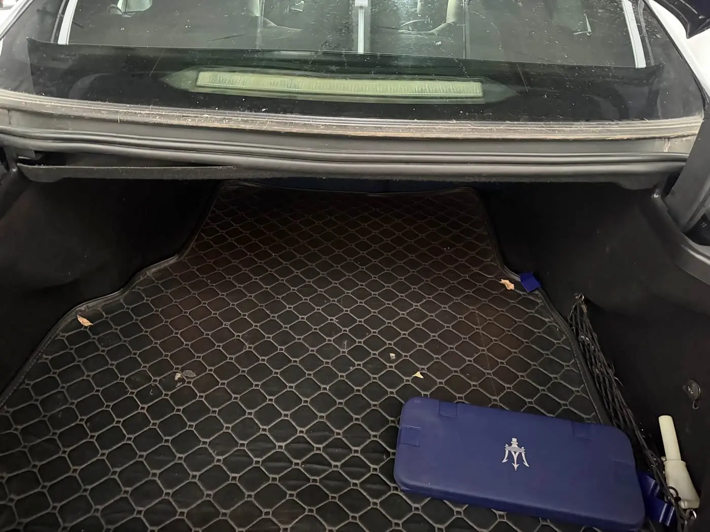 Maserati Quattroporte 2015 — Şəkil 14/16