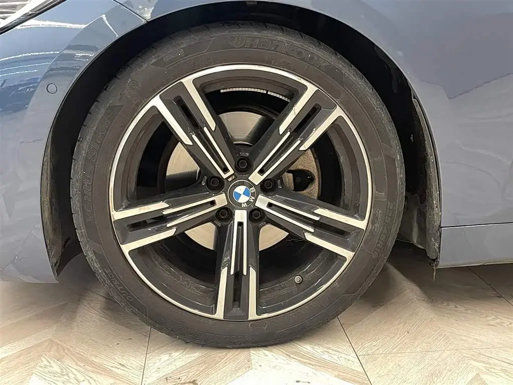BMW 4 Series 2023 — Фото 11/20