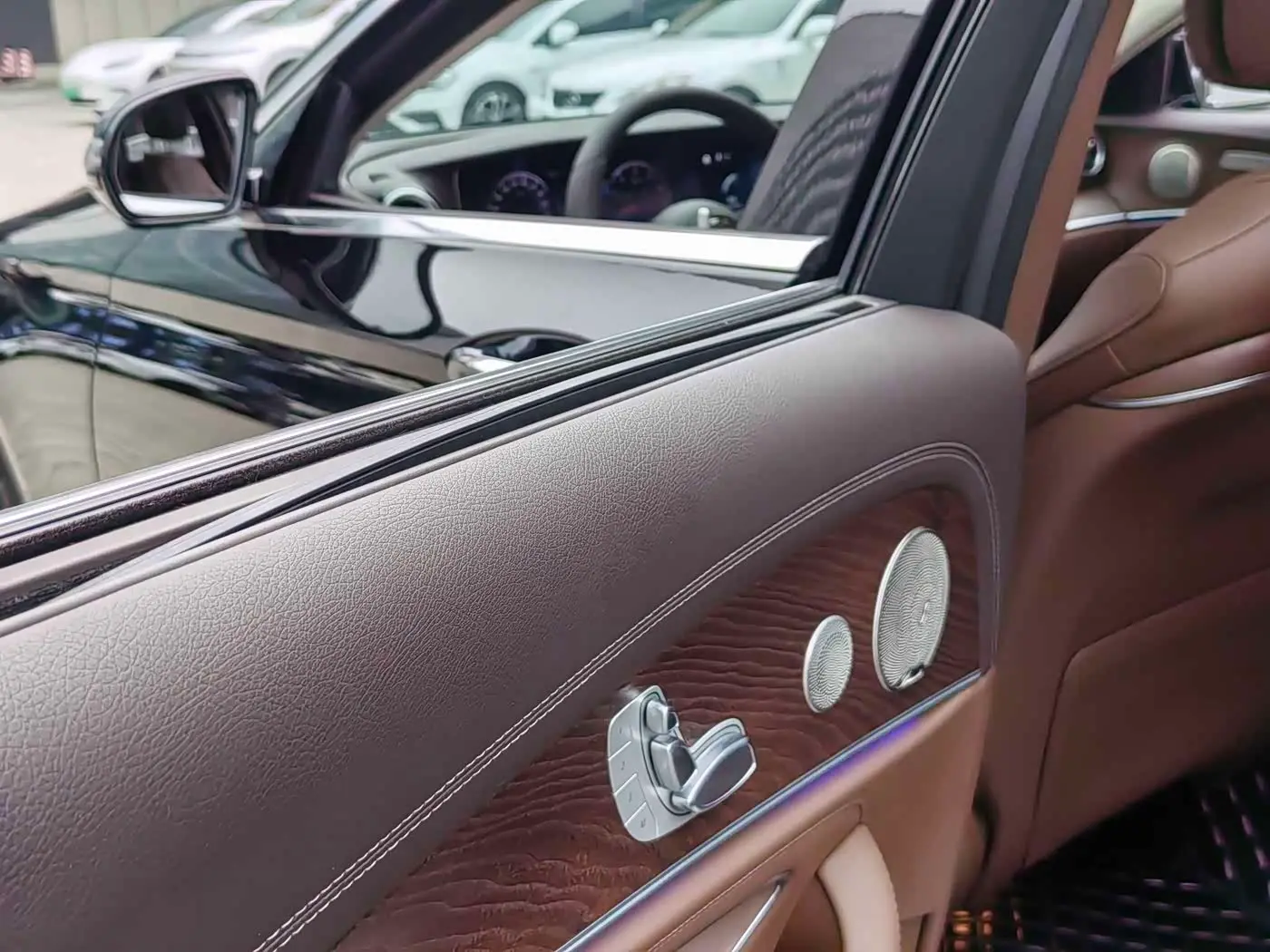 Mercedes-Benz E-Class 2022 — Şəkil 13/20