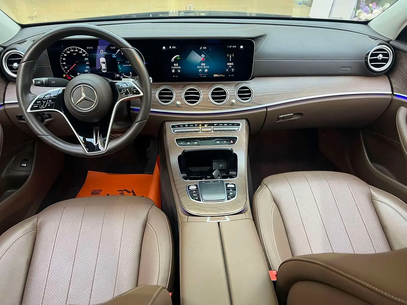 Mercedes-Benz E-Class 2022 — Фото 12/12