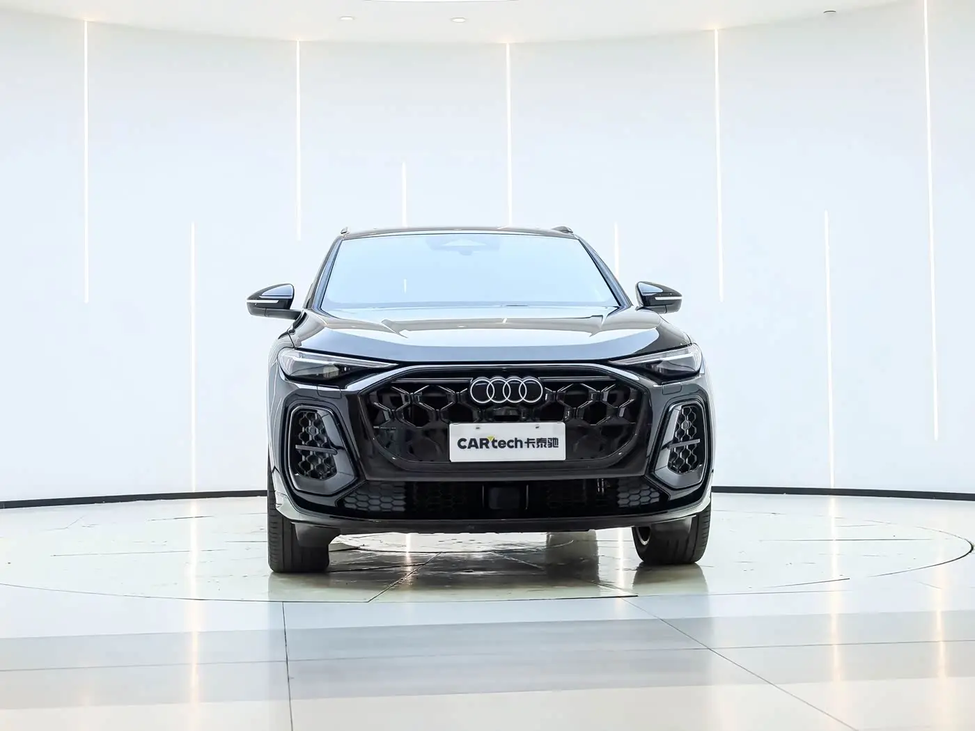 Audi Q5L 2026 — Photo 5/20