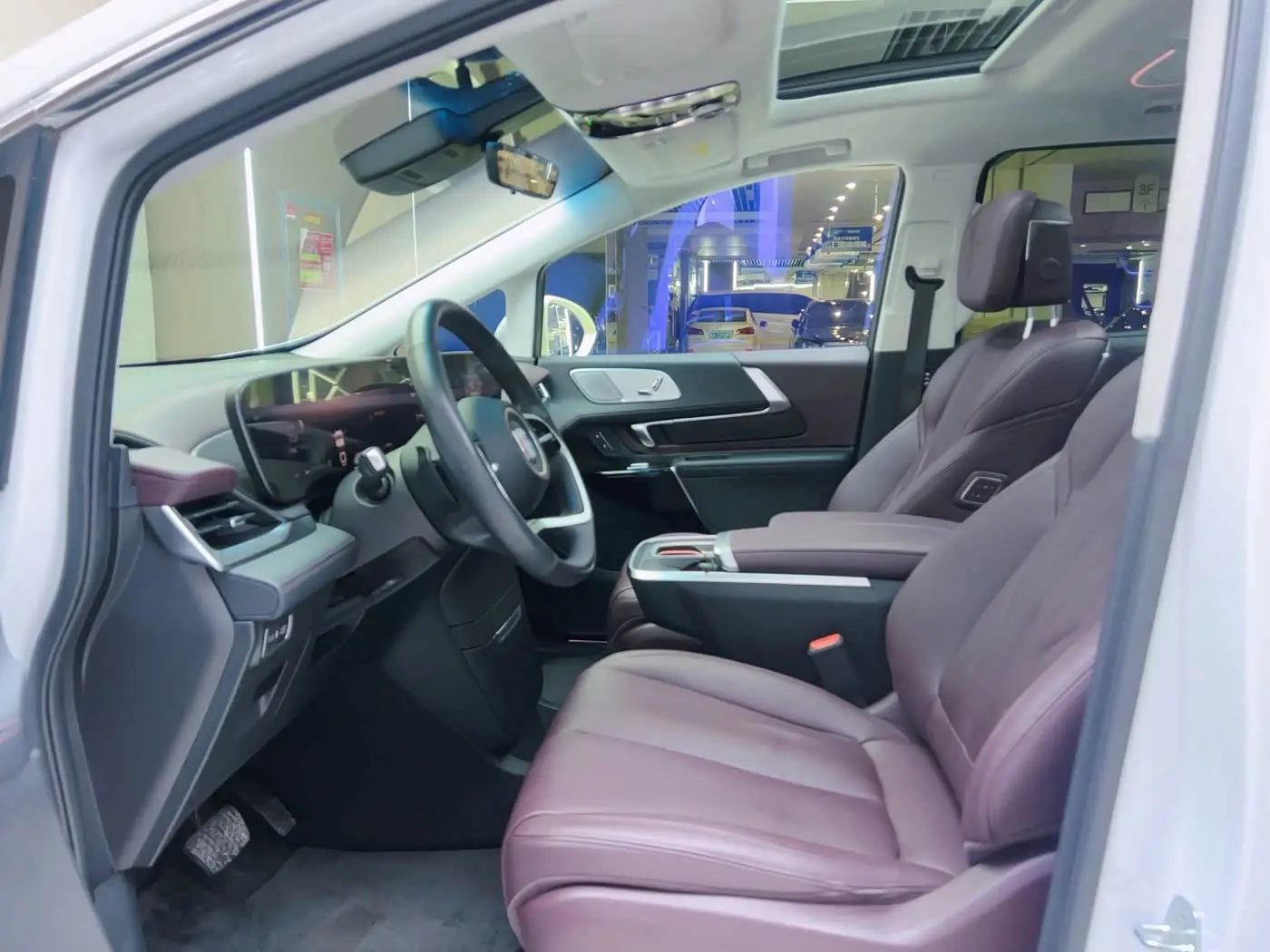 Buick Century 2024 — Photo 9/20