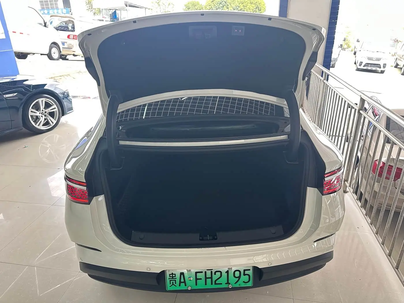 BYD Seal 07 DM-i 2026 — Фото 13/20