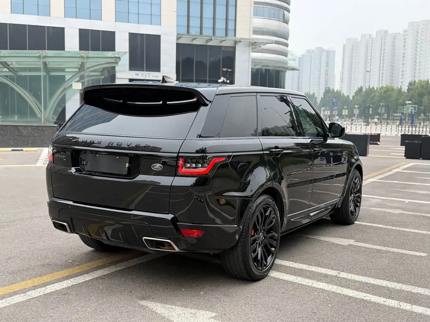 Land Rover Range Rover Sport 2022 — Фото 6/20