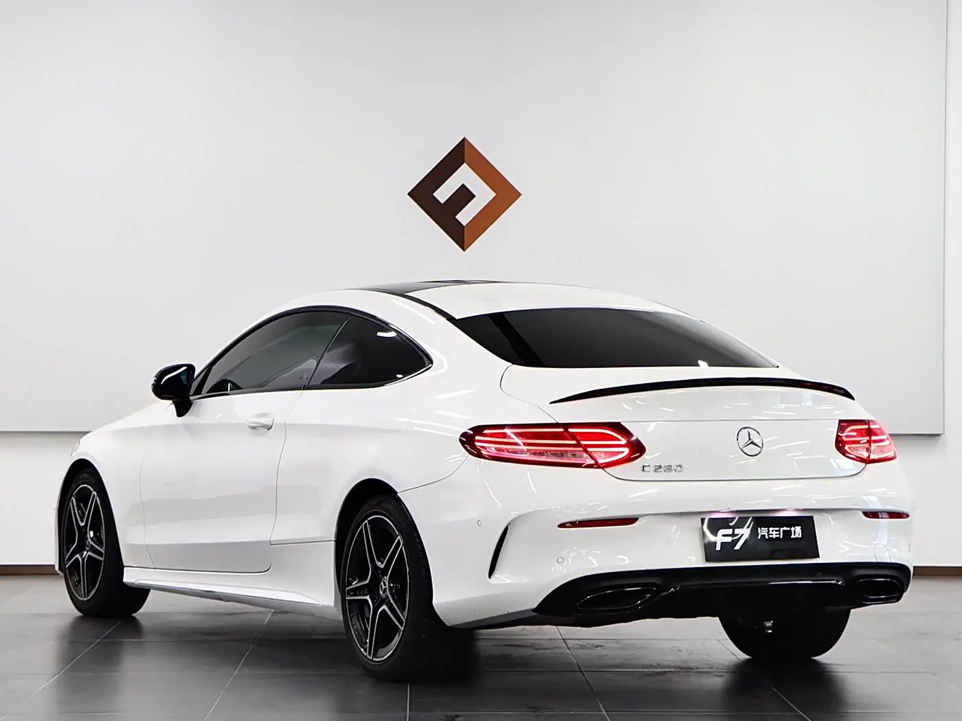 Mercedes-Benz C-Class 2022 — Фото 4/17