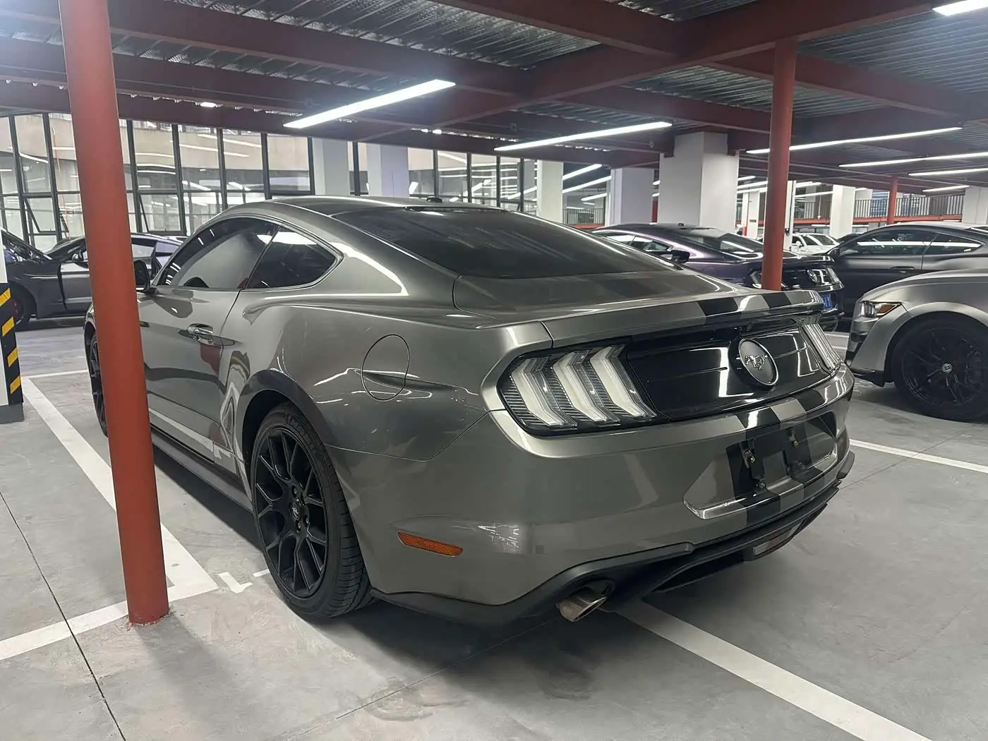 Ford Mustang 2019 — Şəkil 15/17