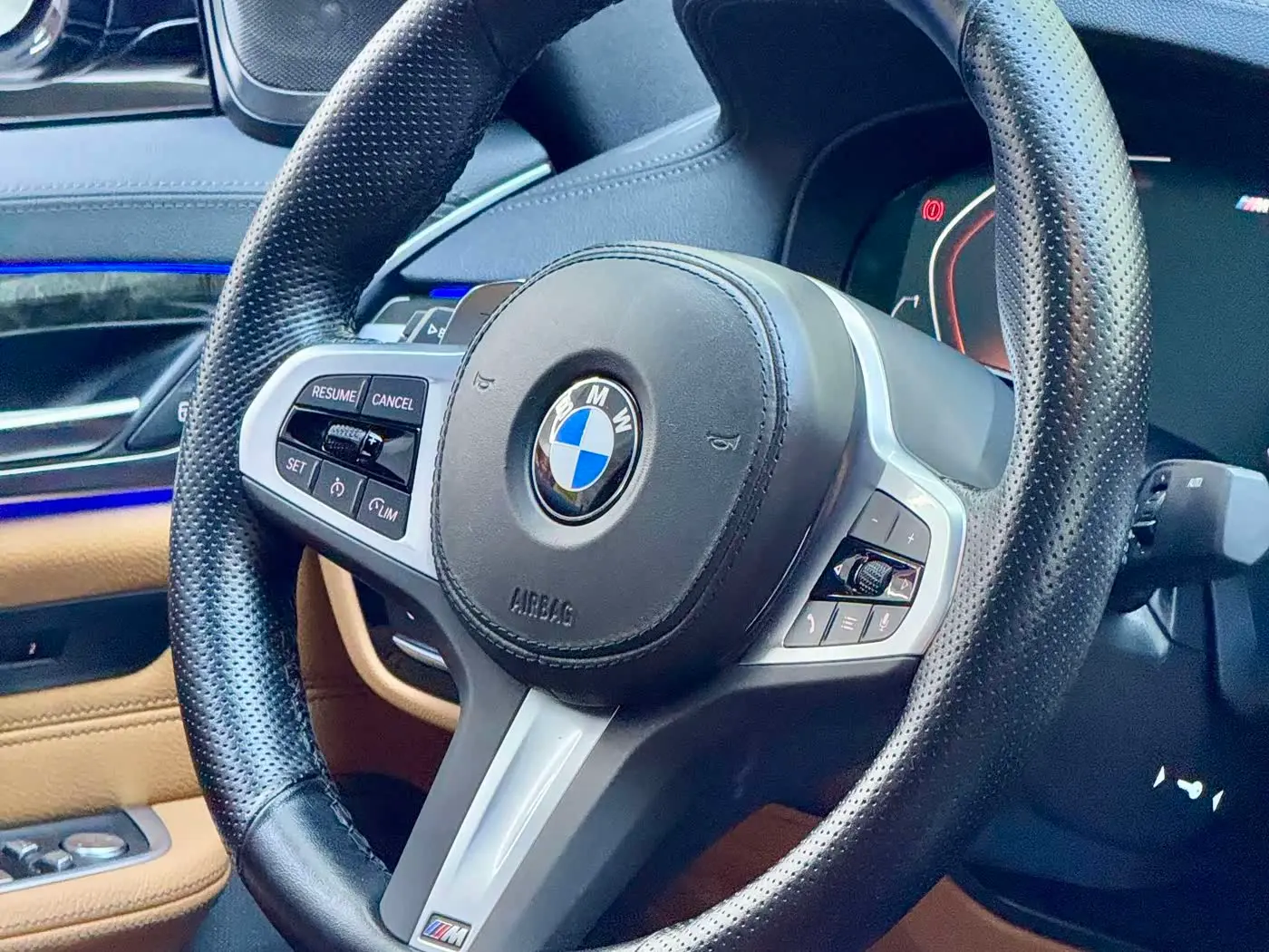 BMW 6 Series GT 2023 — Photo 17/17