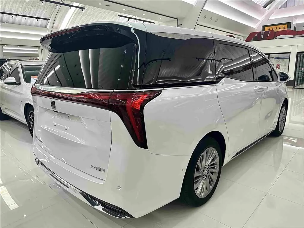 Buick Century 2024 — Photo 17/19