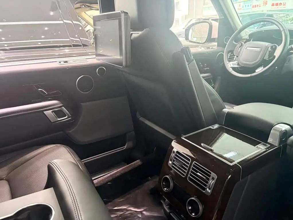 Land Rover Range Rover 2020 — Фото 14/16