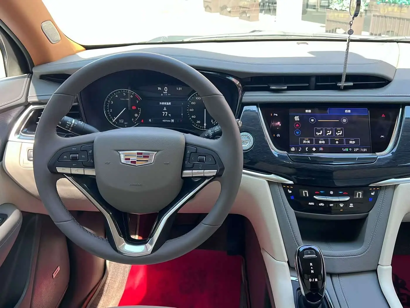Cadillac XT6 2024 — Photo 5/9