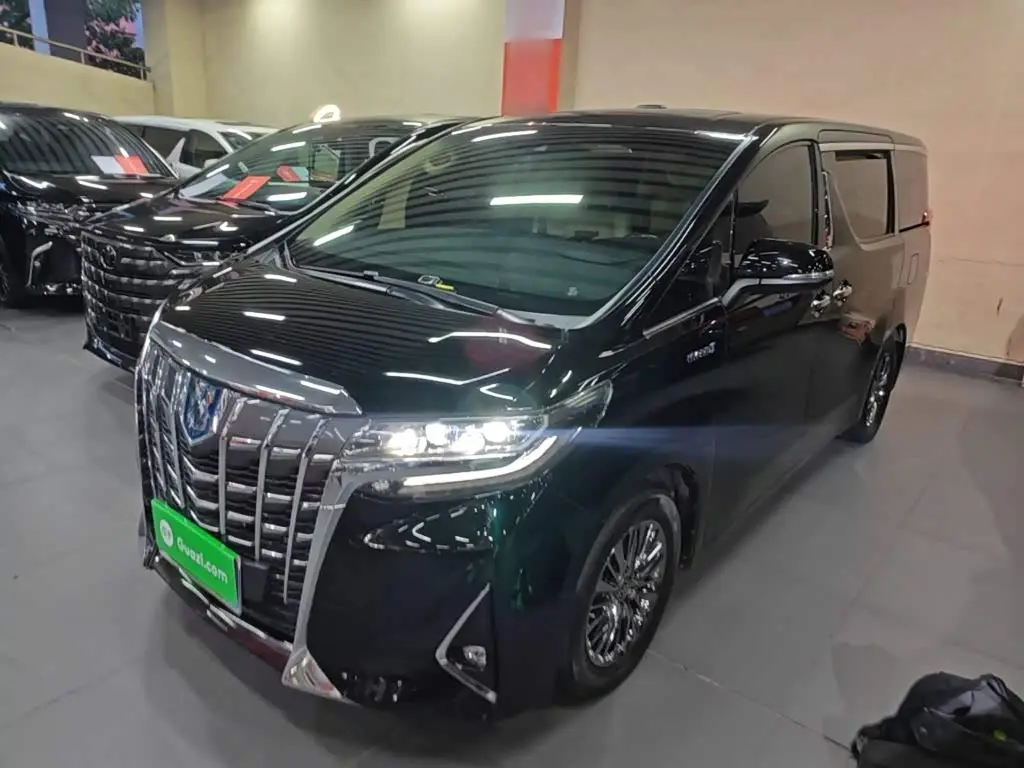 Toyota Alphard 2021 — Photo 2/20