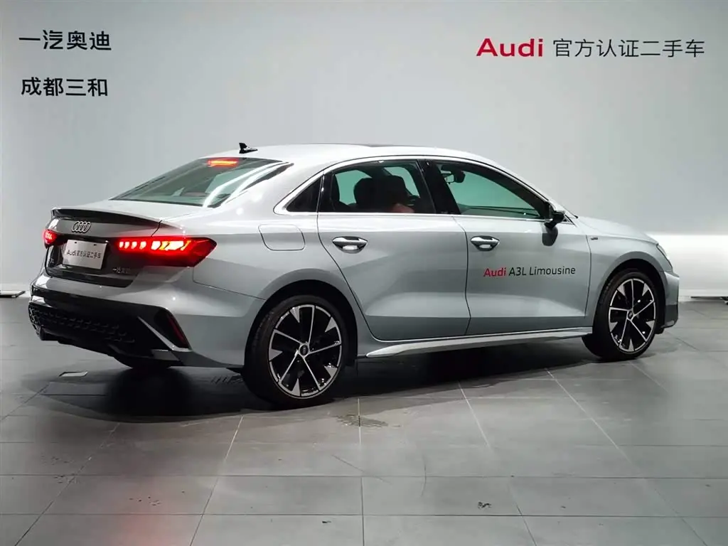 Audi A3 2025 — Фото 4/15