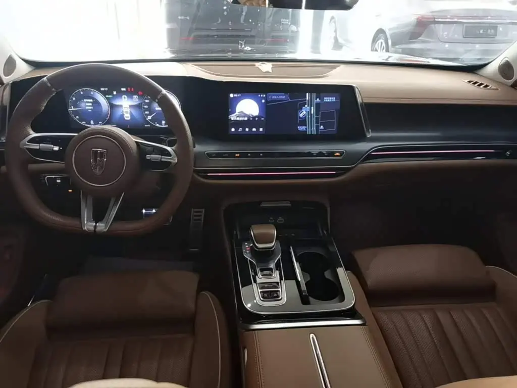 Hongqi H9 2025 — Şəkil 10/20