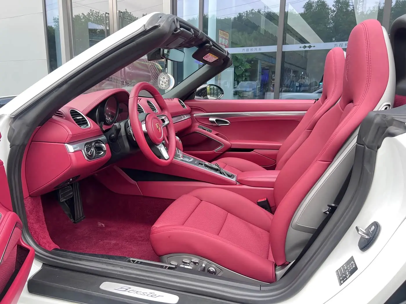 Porsche 718 2019 — Photo 10/20
