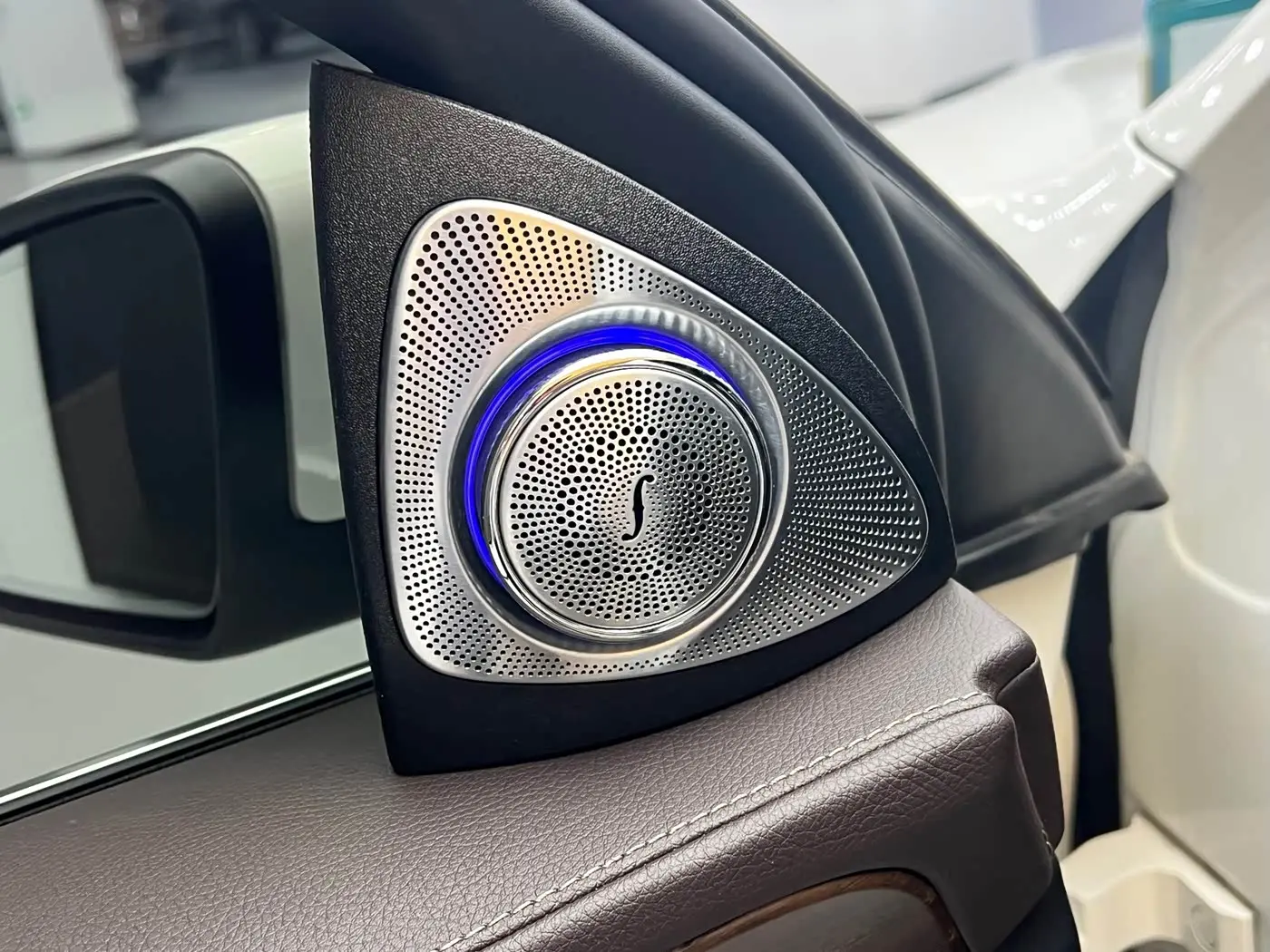 Mercedes-Benz GLC 2021 — Фото 11/20