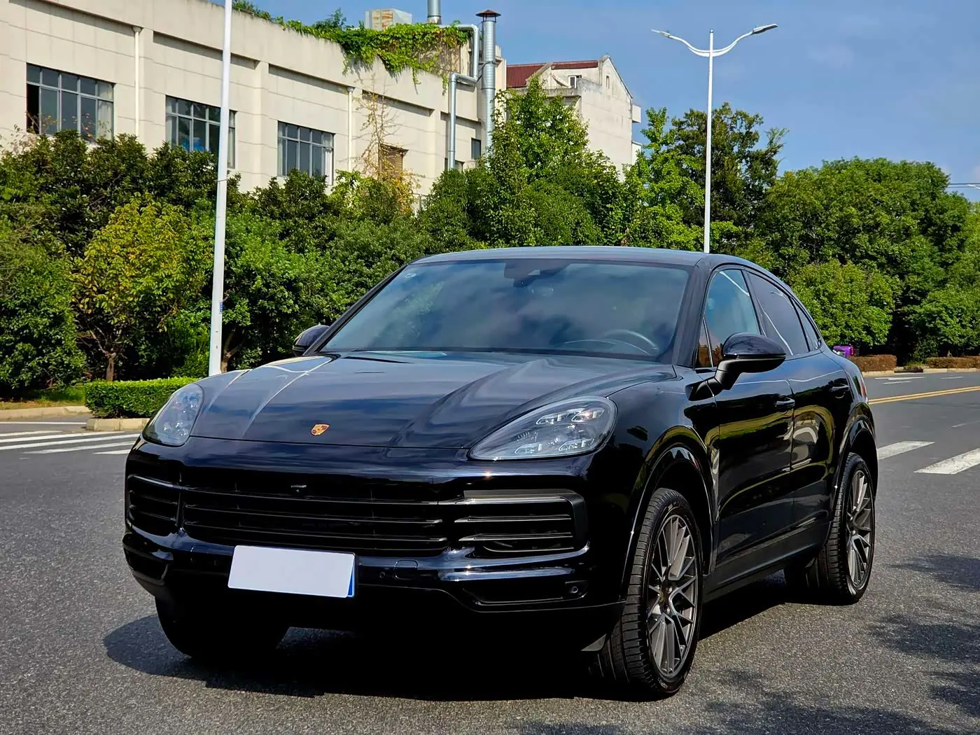 Porsche Cayenne 2022 — Şəkil 1/20
