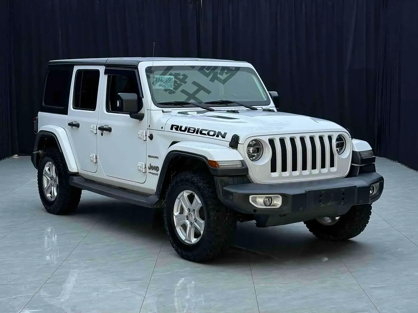 Jeep Wrangler 2020 — Фото 4/9