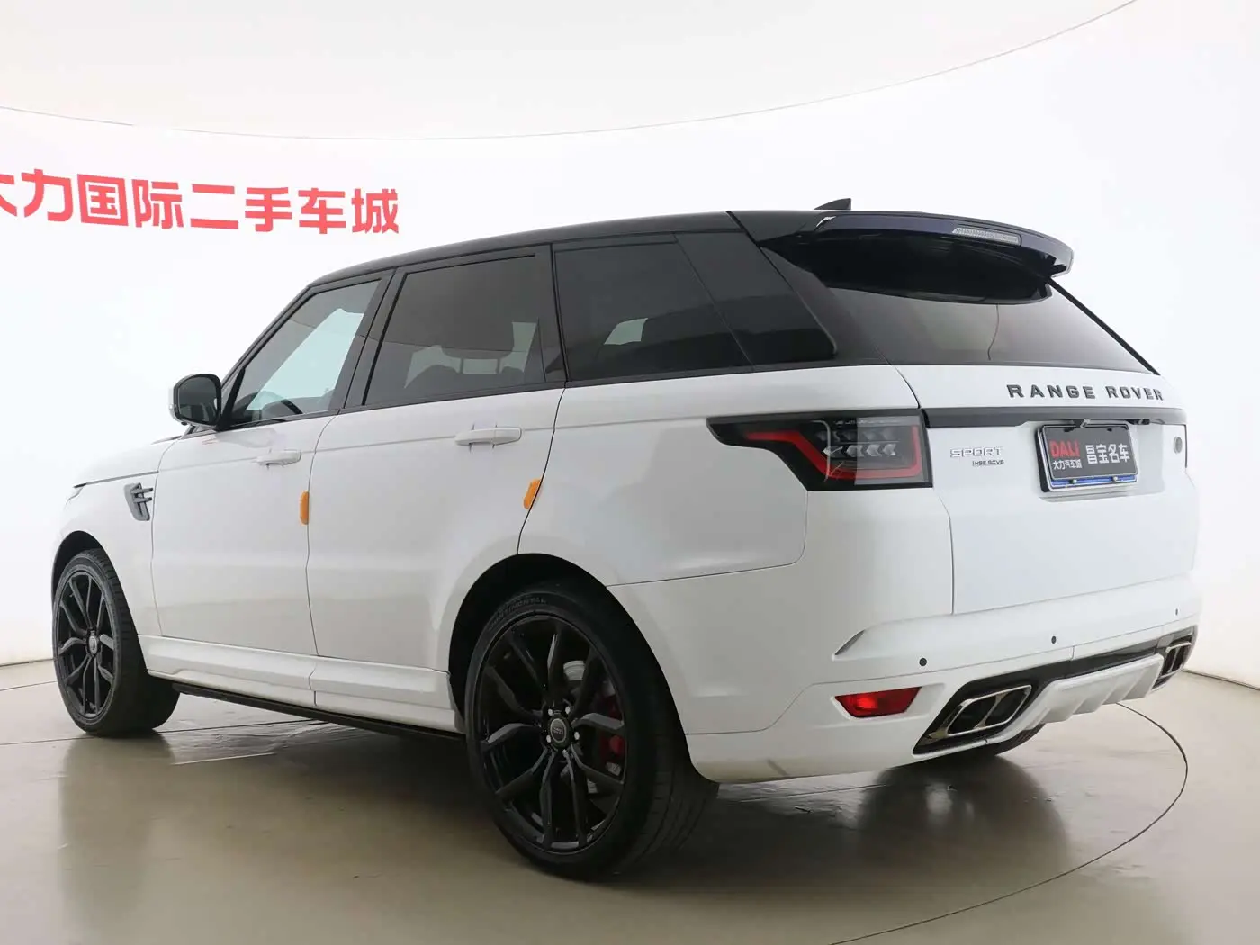 Land Rover Range Rover Sport 2017 — Фото 19/20