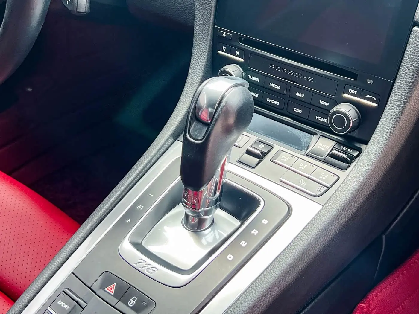 Porsche 718 2018 — Photo 11/13