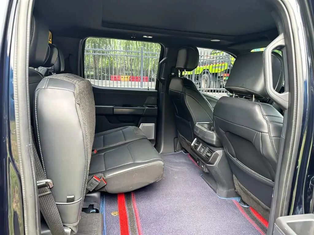Ford F-150 Raptor 2023 — Photo 16/19