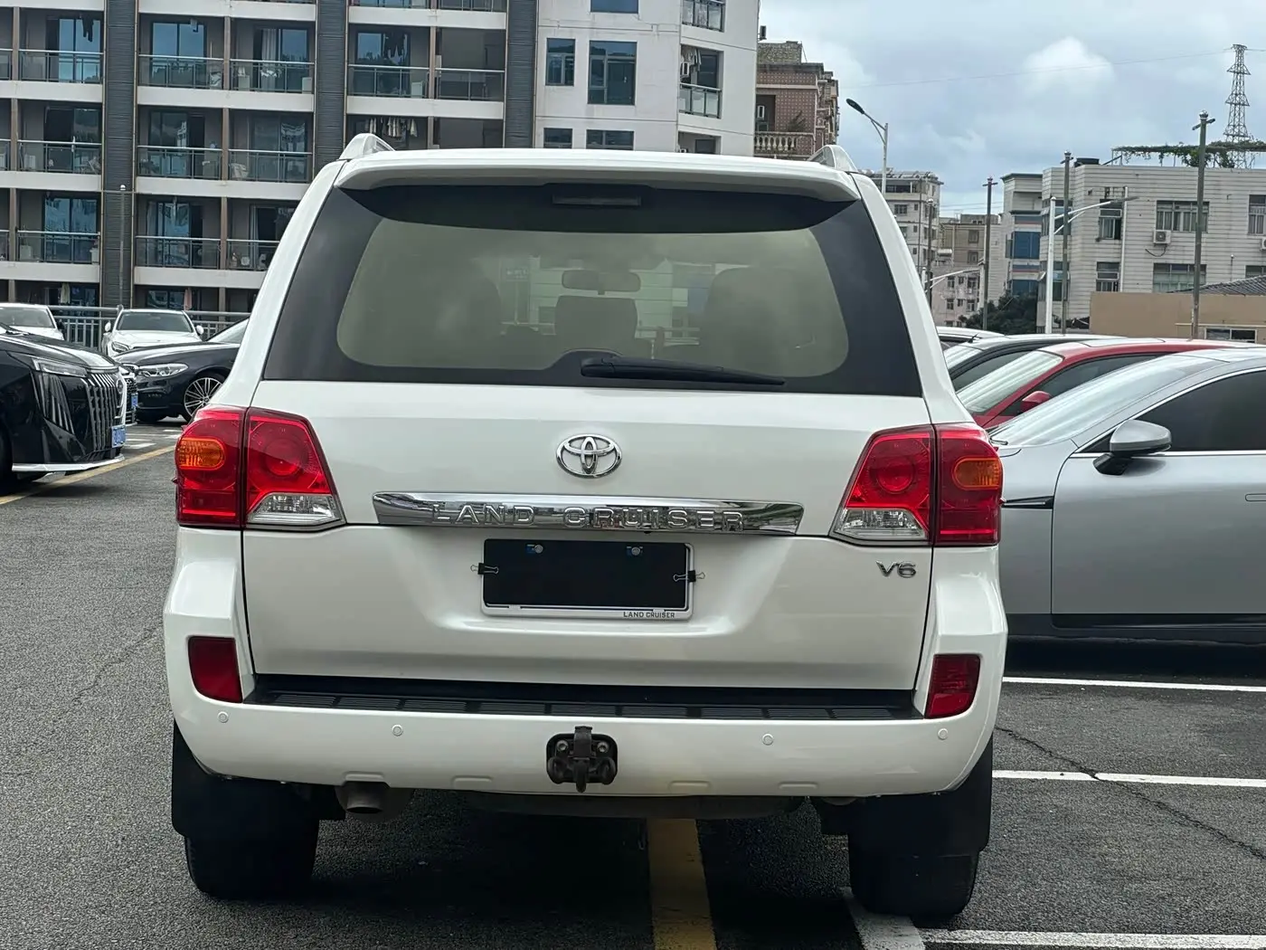 Toyota Land Cruiser 2015 — Photo 10/11