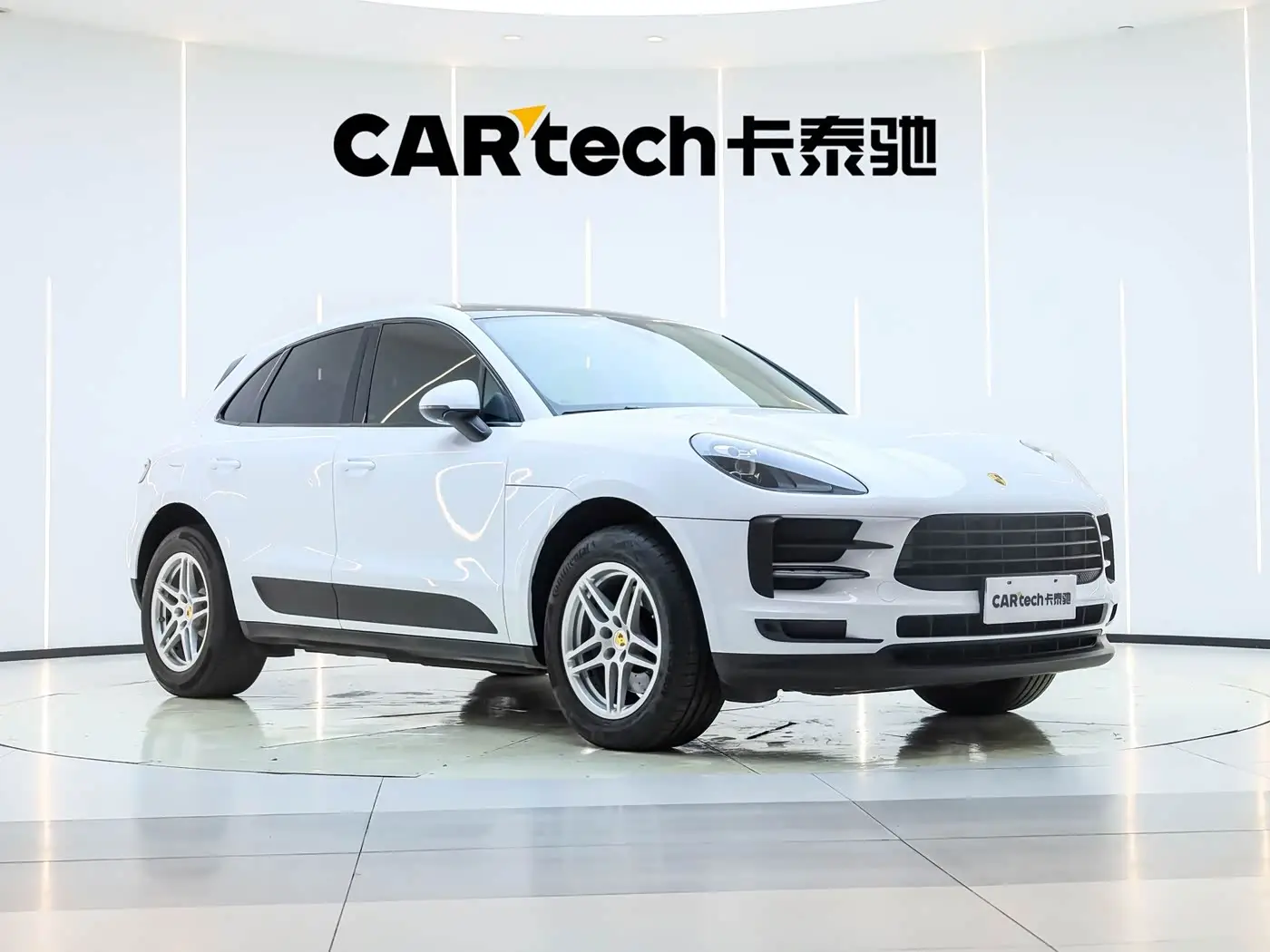 Porsche Macan, 2020