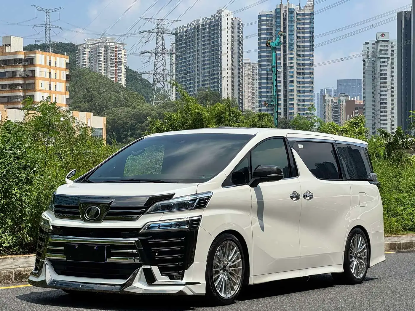 Toyota Vellfire, 2020