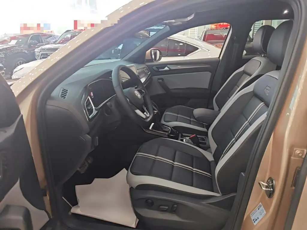 Volkswagen T-ROC 2023 — Фото 16/20