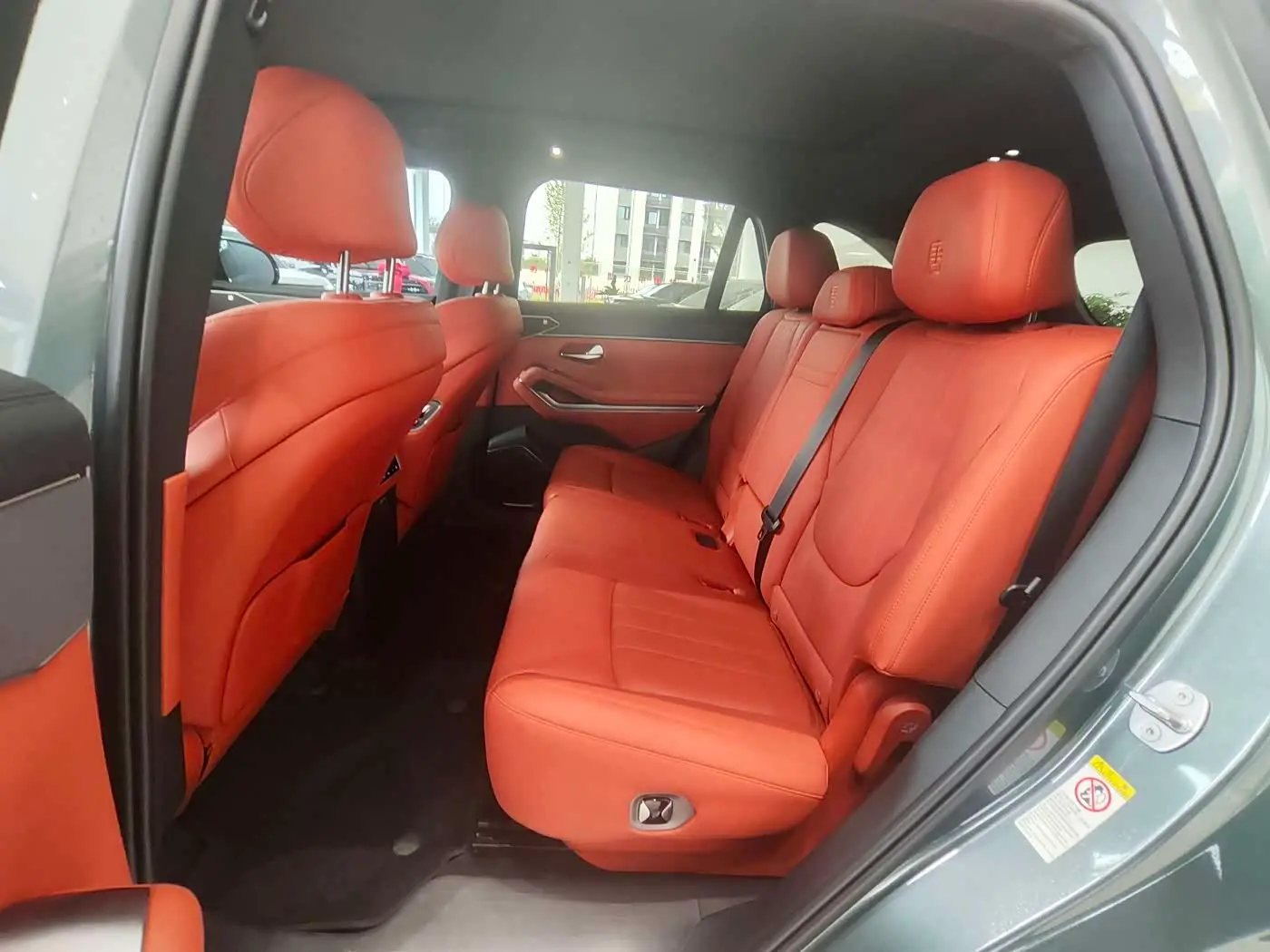 BYD Tang L 2025 — Photo 11/16