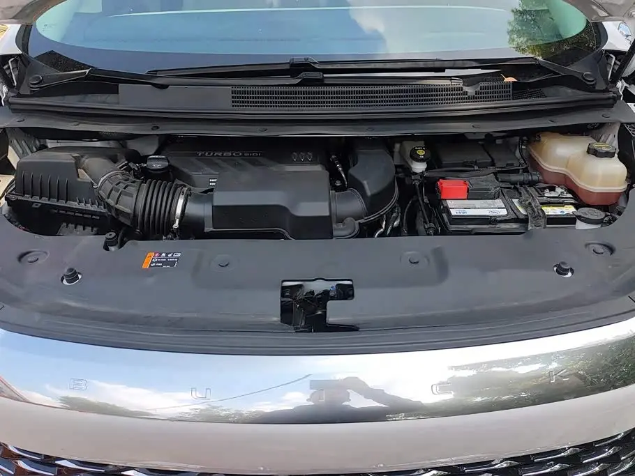Buick Century 2025 — Photo 10/16