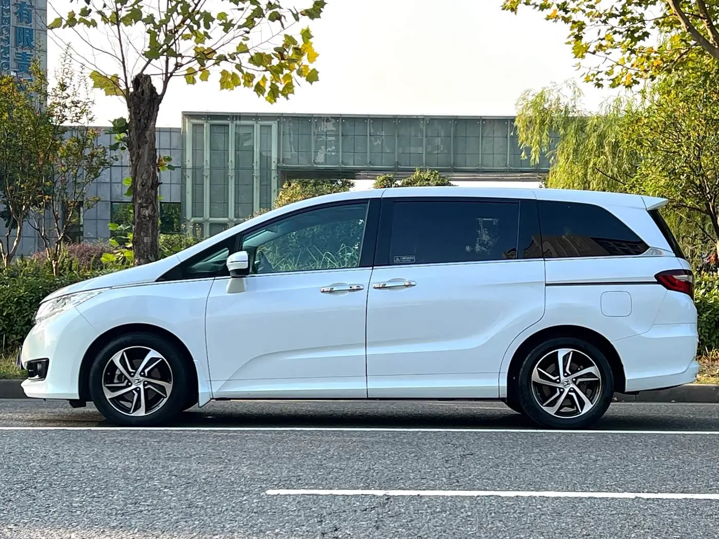 Honda Odyssey 2017 — Photo 5/20