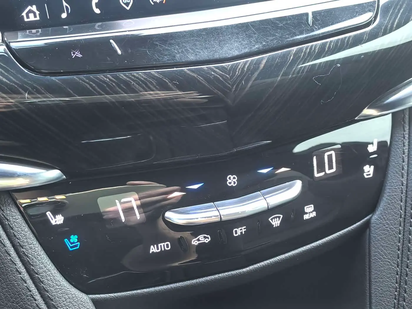 Cadillac XT6 2021 — Şəkil 6/18