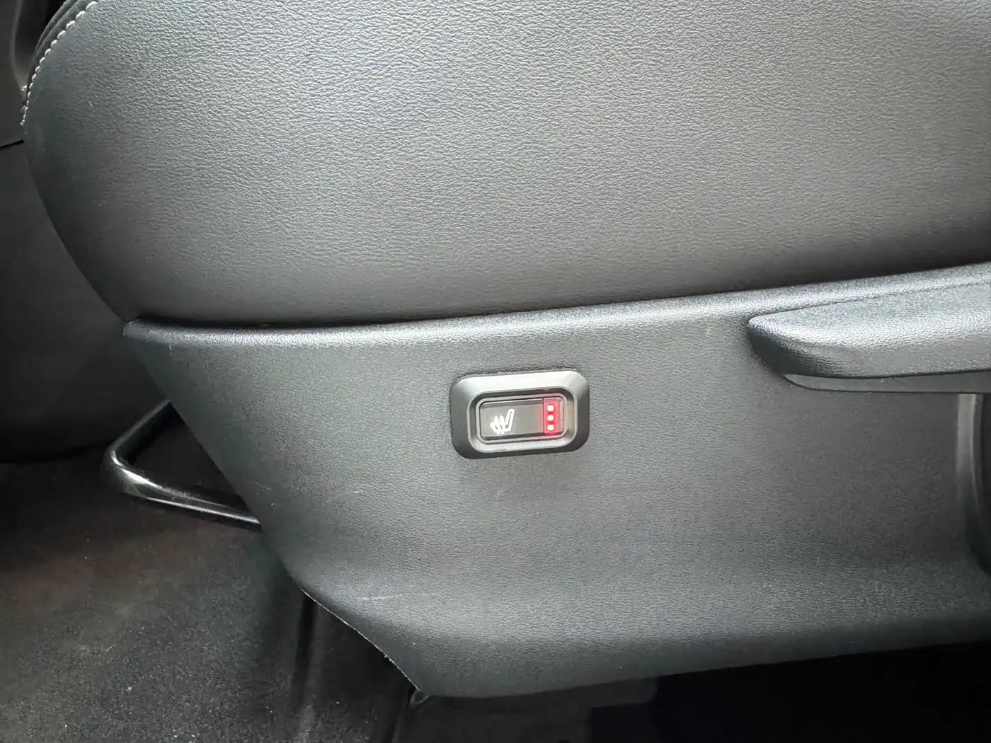 Nissan Kicks 2023 — Photo 17/20