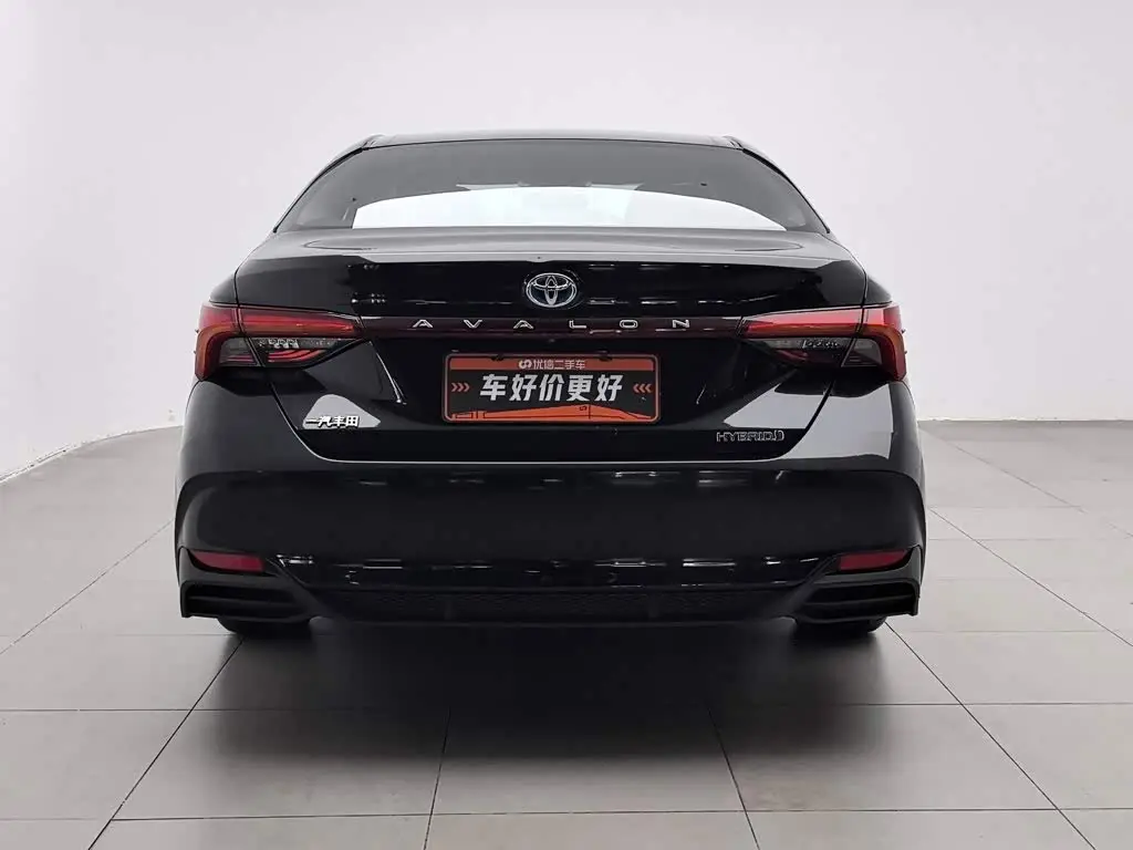 Toyota Avalon 2020 — Photo 4/20
