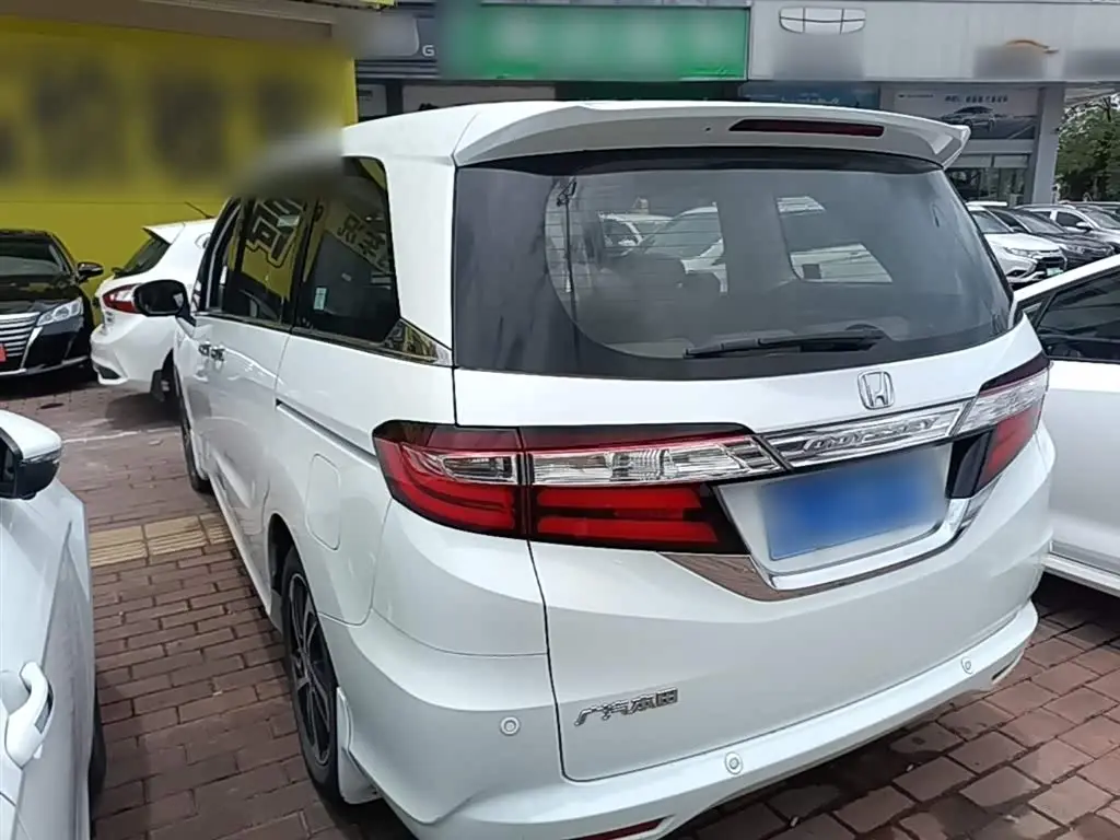 Honda Odyssey 2018 — Photo 5/20