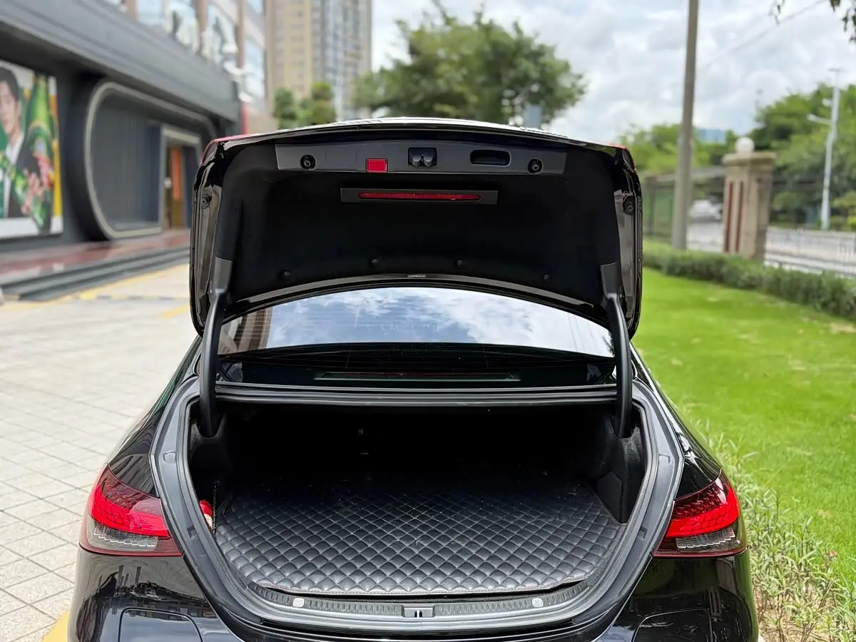 Mercedes-Benz E-Class New Energy 2023 — Фото 10/20
