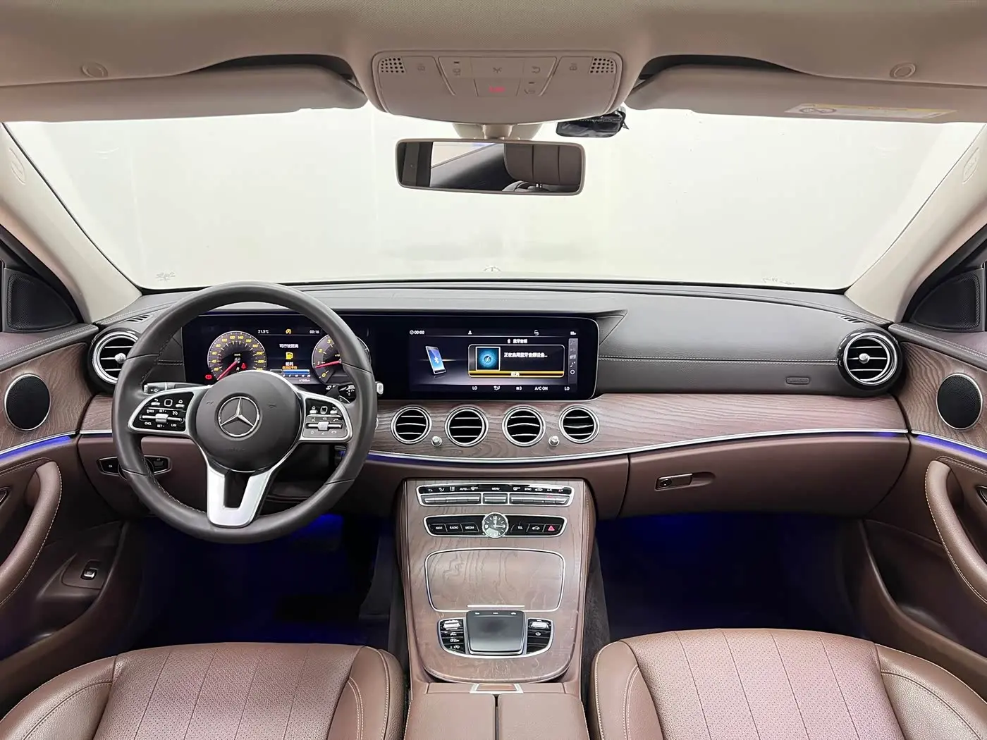 Mercedes-Benz E-Class 2020 — Фото 20/20