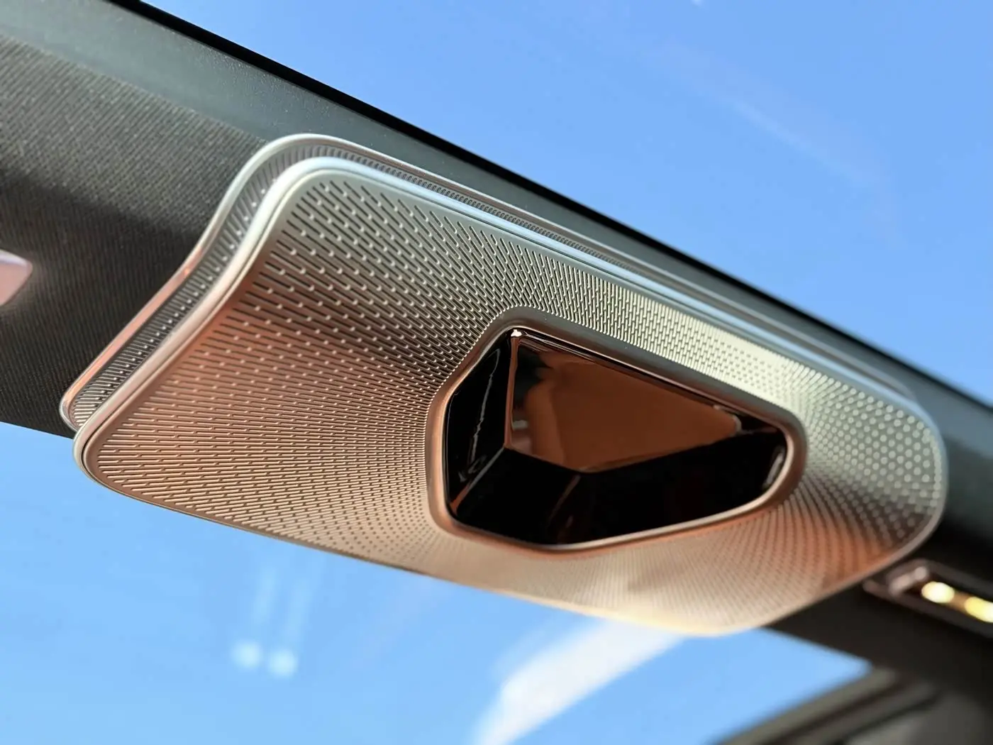 Mercedes-Benz S-Class 2022 — Photo 16/20