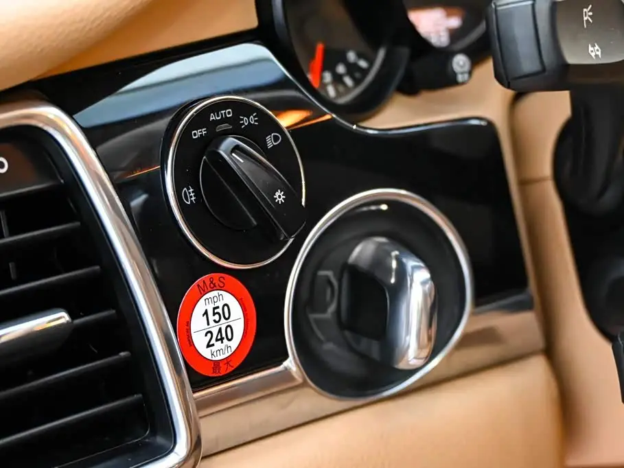 Porsche Panamera 2014 — Photo 16/20