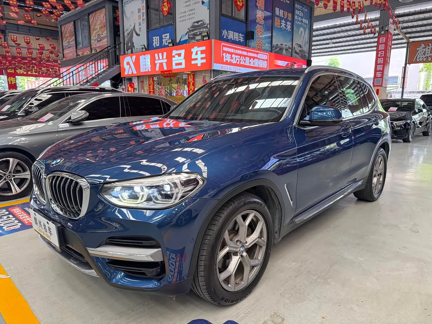 BMW X3 2019 — Фото 1/11