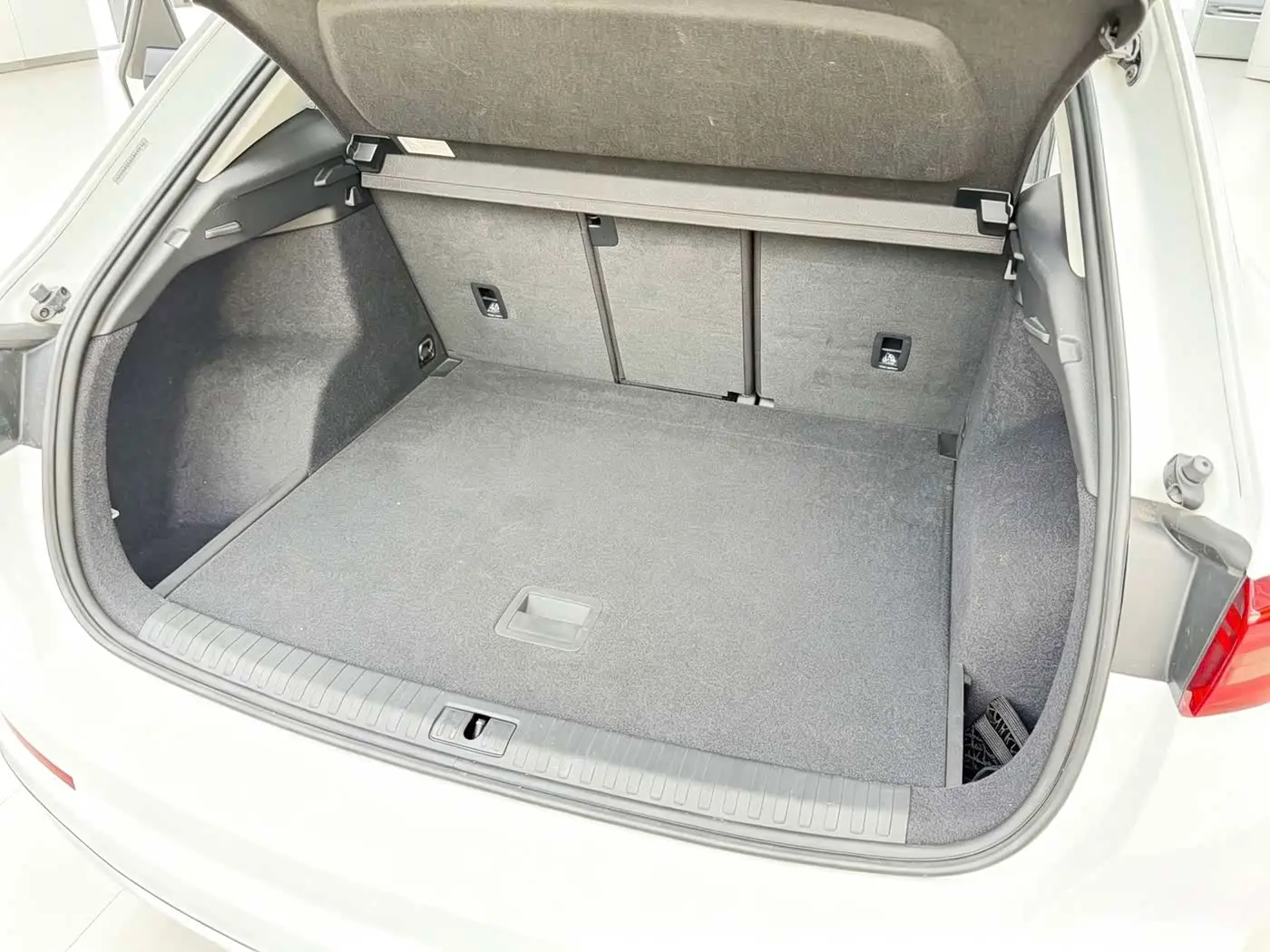 Audi Q3 2021 — Photo 14/15