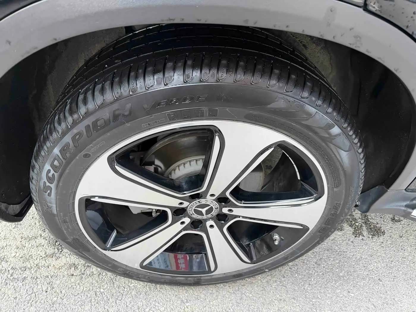 Mercedes-Benz GLC 2022 — Photo 9/9