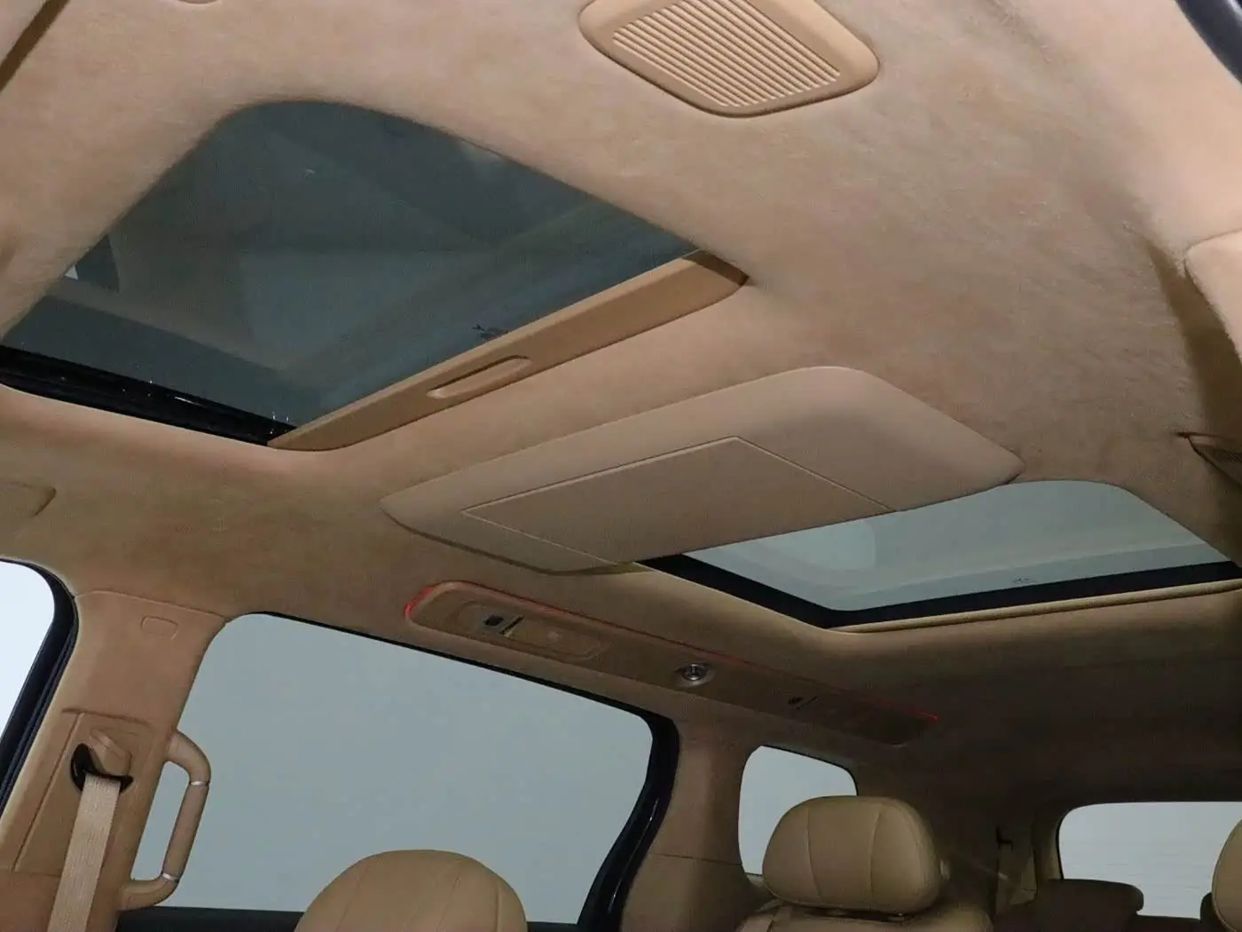 Voyah Auto Voyah Dreamer 2025 — Photo 16/20