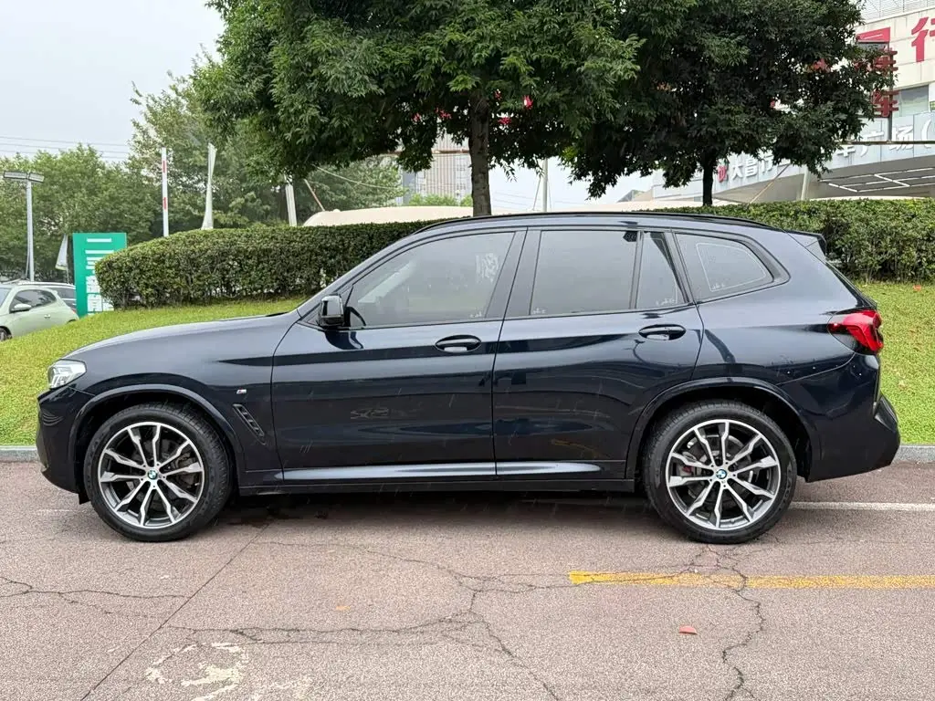 BMW X3 2022 — Photo 3/14