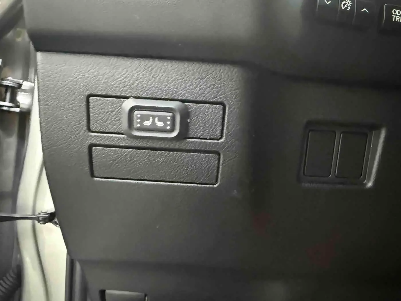 Lexus NX 2020 — Photo 20/20