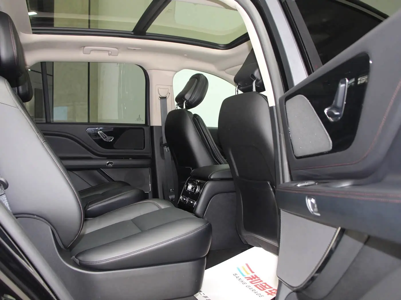 Lincoln Aviator 2023 — Şəkil 11/16