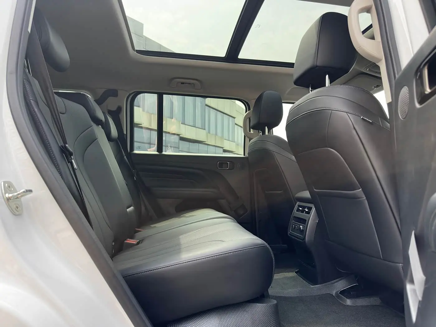 Haval H9 2025 — Photo 16/20