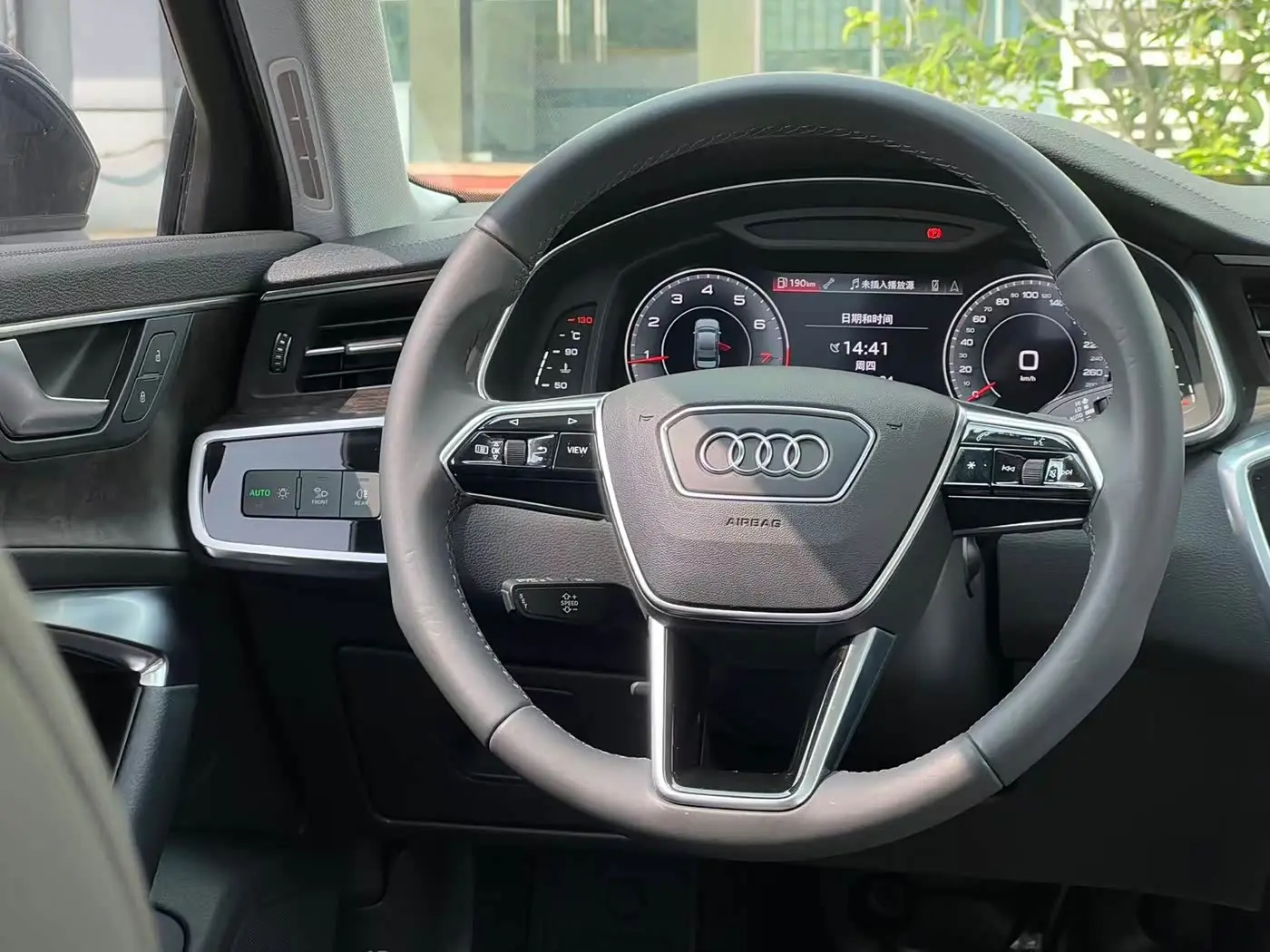 Audi A6L 2022 — Фото 4/20