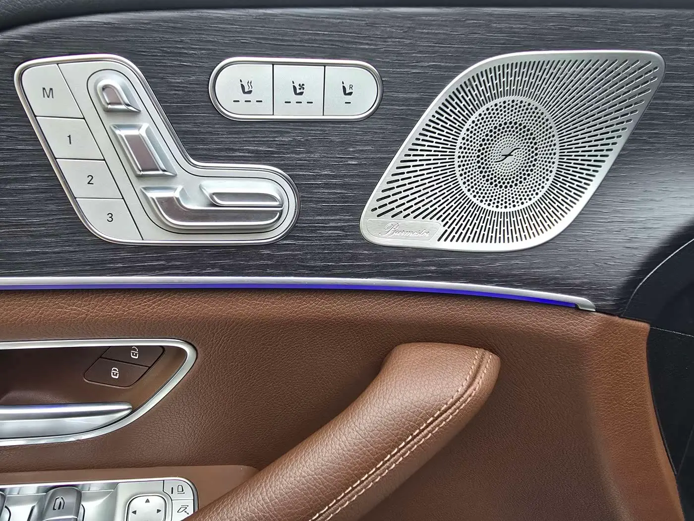 Mercedes-Benz GLE 2024 — Photo 18/20
